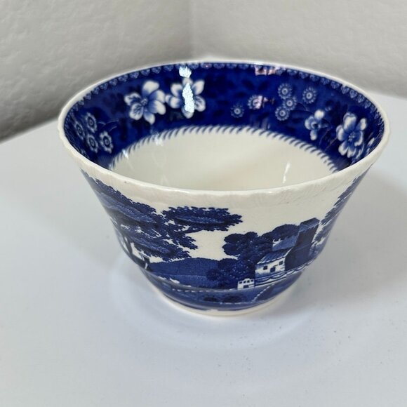 VTG Copeland Spode Tower Blue & White 4 -7/8" x 3" Cranberry Bowl Gadroon EUC - Picture 1 of 11